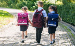 ТОП-10: Детские рюкзаки, ранцы с карманом для бутылки