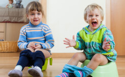 ТОП-5: Детские горшки и сиденья Happy Baby